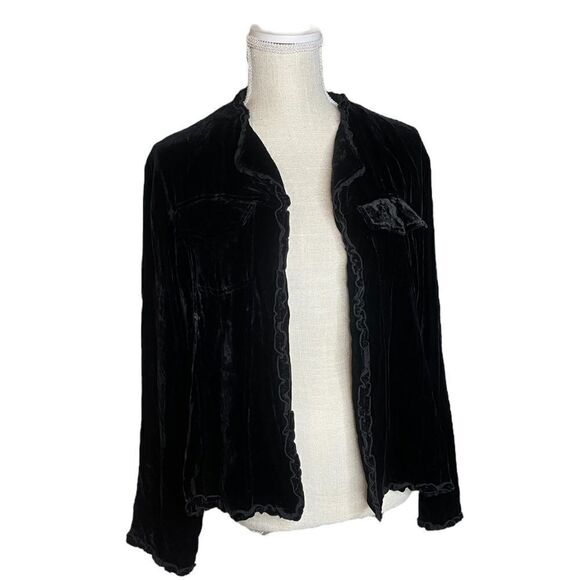 Chico’s Silk Blend Velvet Cardigan Style Jacket With Ruffle Detail - Picture 3 of 14